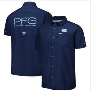 Men's Columbia North Carolina Tar Heels PFG Omni-Shade Button-Up Shirt, Medium